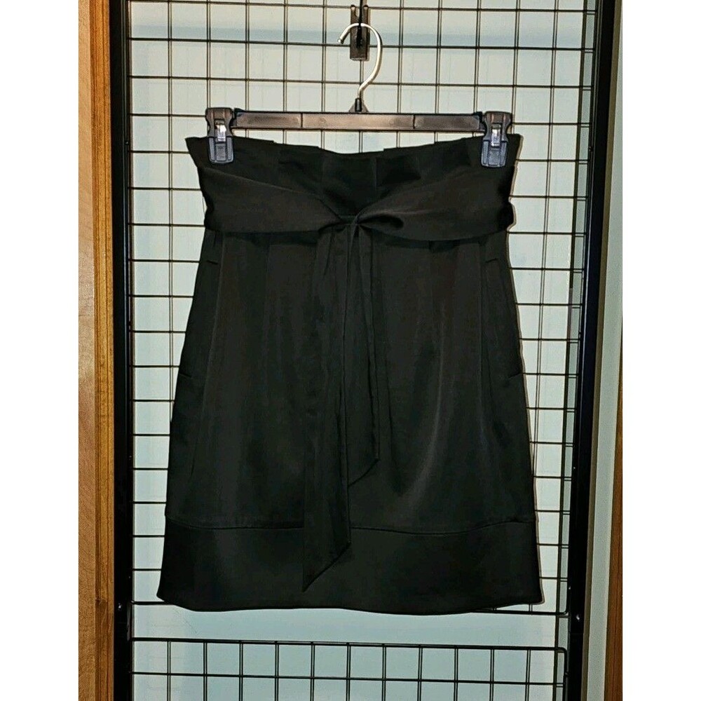 BCBGMaxAzria Black Paperbag Pleated Knee Skirt w/ Belt Size 6 High Waist